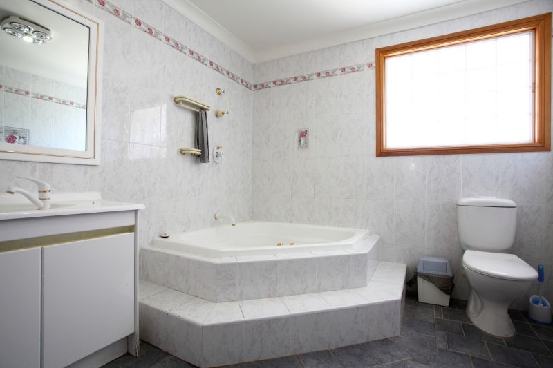 Professional consultation for bathtub installation